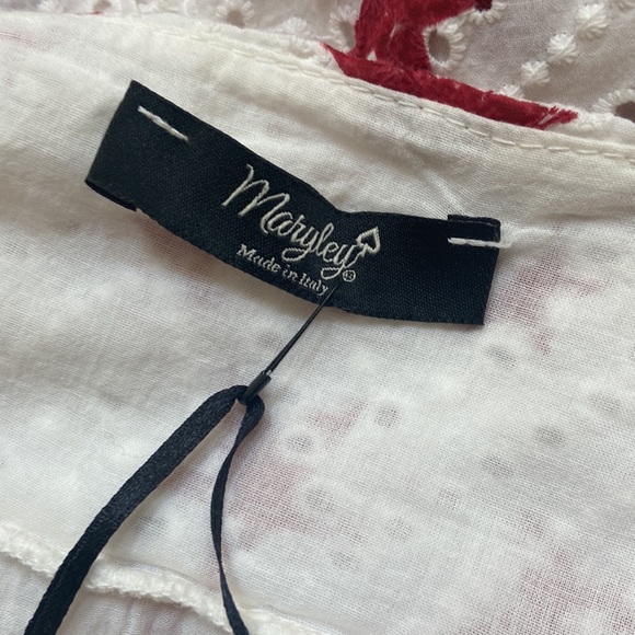 Stars and Broderie Anglaise tiered dress. - Picture 4 of 10